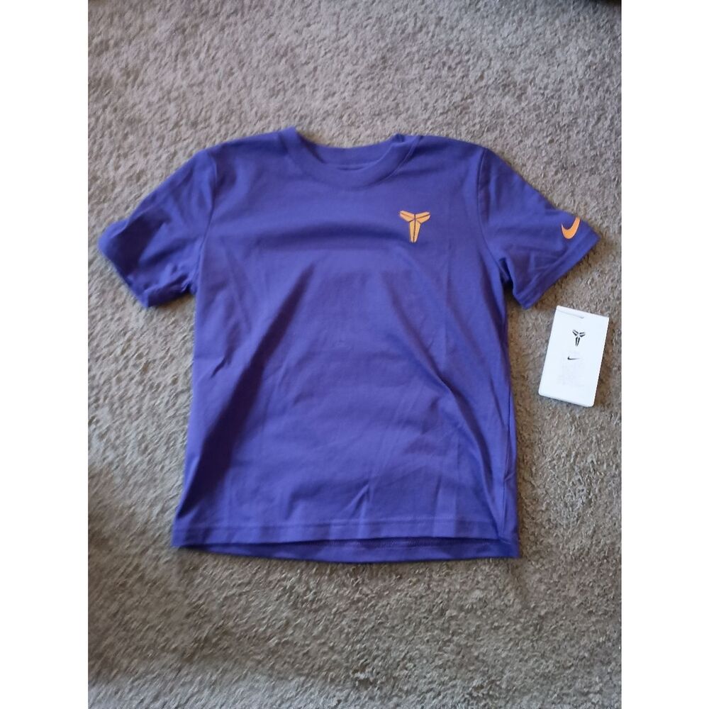Nike Kobe Short Sleeve Boys Youth T-shirt Purple/Gold Size 5 BRAND NEW WITH TAGS